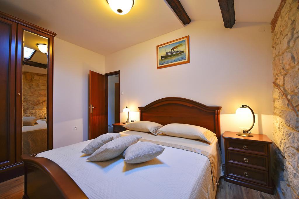 רוביני Antique Apartment Arsenale מראה חיצוני תמונה