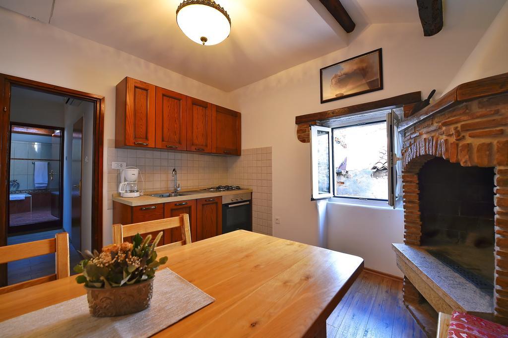 רוביני Antique Apartment Arsenale מראה חיצוני תמונה